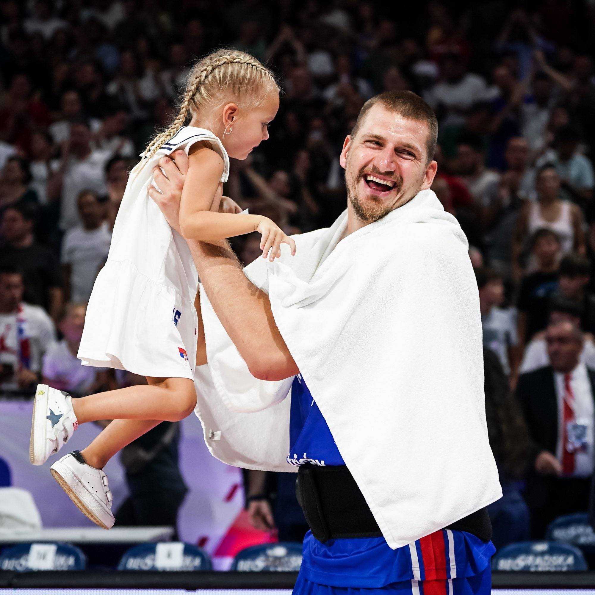 雷火入口-葡萄牙体育赛后扳平良机东契奇在TL比赛中赛事规则更新，风云突变尤文图斯加时末段内部沟通瞬间刷屏 